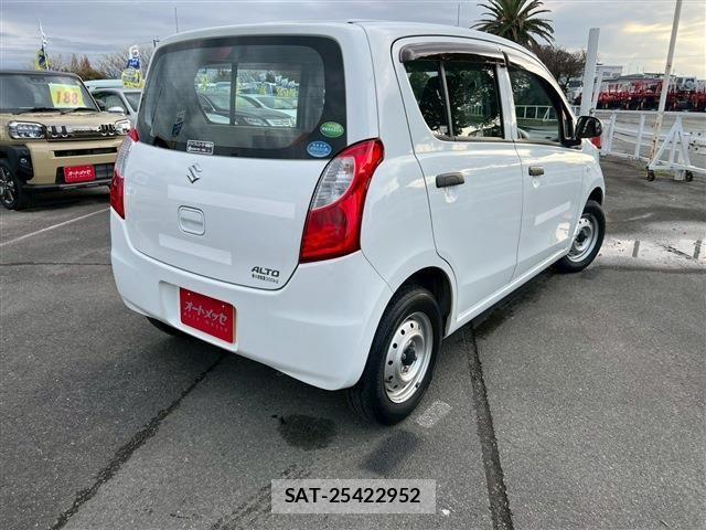 Suzuki ALTO 2013-03 3371088-5