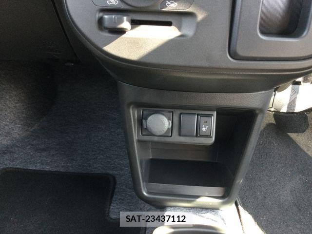Suzuki ALTO 2025-12 3713189-10