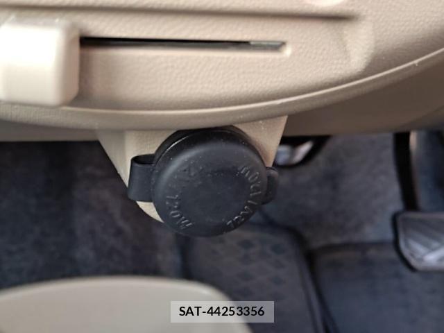 Suzuki ALTO 2014-05 3903473-17