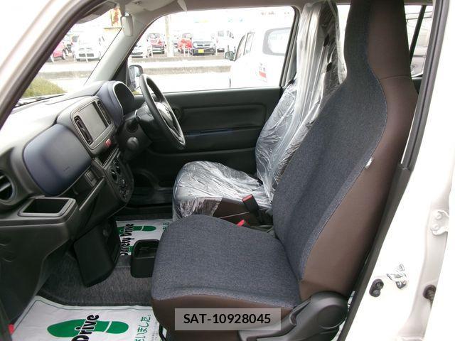Suzuki ALTO 2025-11 4239470-27