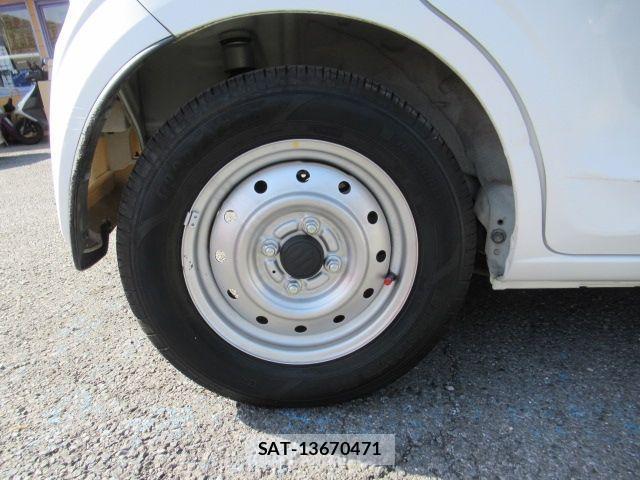 Suzuki ALTO 2016-02 4319715-8