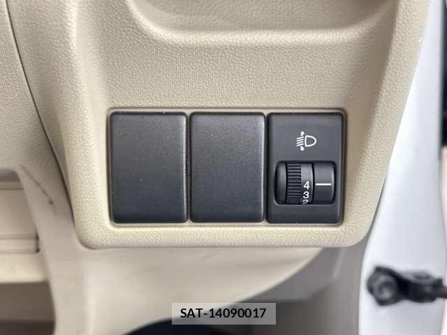 Suzuki ALTO 2015-02 5859933-12