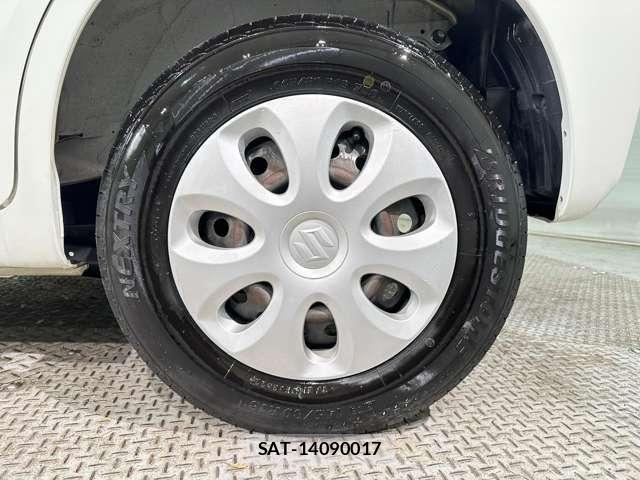 Suzuki ALTO 2015-02 5859933-25
