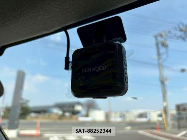 Suzuki ALTO 2022-03 6008614-2