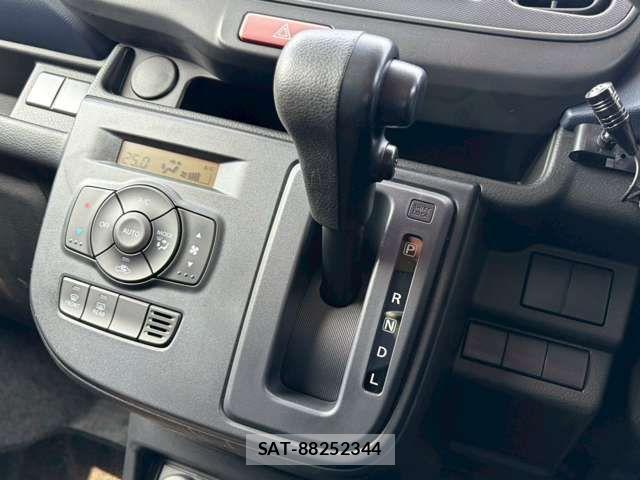 Suzuki ALTO 2022-03 6008614-7