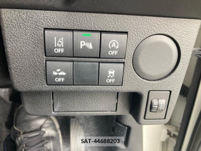 Suzuki ALTO 2022-10 6008640-18