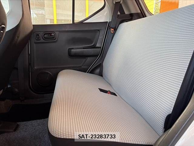 Suzuki ALTO 2017-05 6241900-17