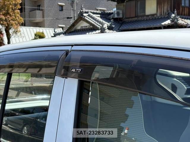 Suzuki ALTO 2017-05 6241900-27