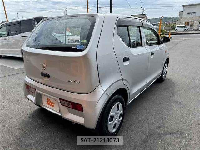Suzuki ALTO 2018-04 6610389-14