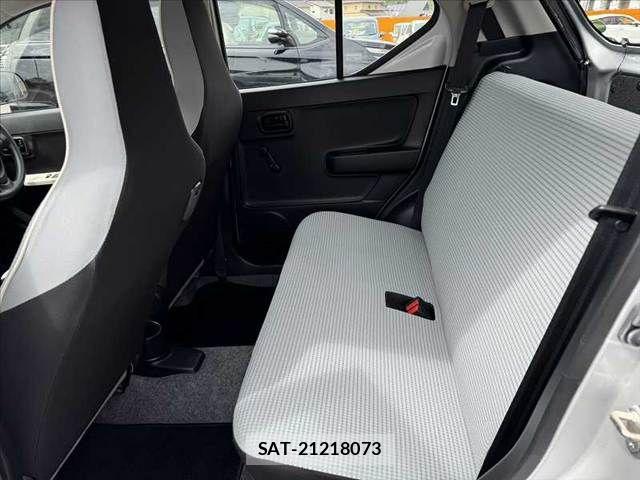 Suzuki ALTO 2018-04 6610389-18