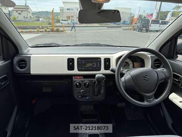 Suzuki ALTO 2018-04 6610389-1