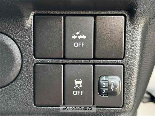 Suzuki ALTO 2018-04 6610389-4