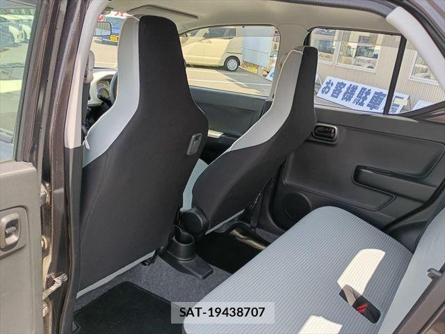 Suzuki ALTO 2015-11 6690899-11