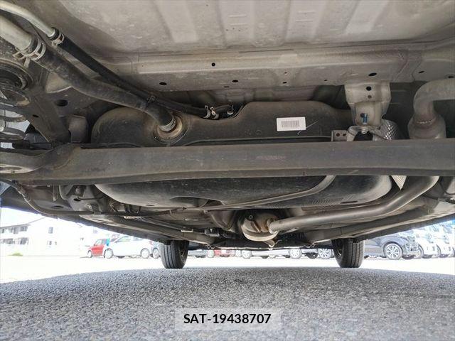 Suzuki ALTO 2015-11 6690899-5
