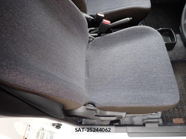 Suzuki ALTO 2024-04 6813565-18