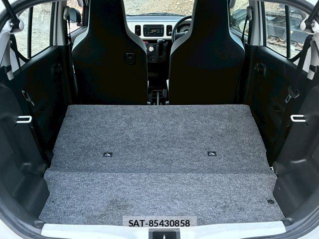 Suzuki ALTO 2017-01 6813578-9