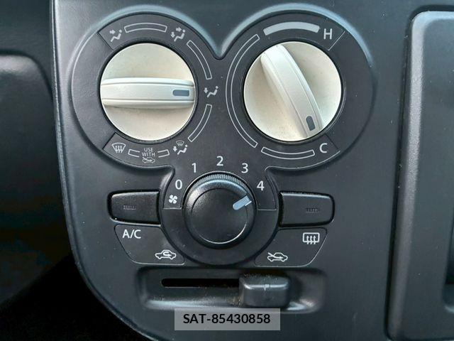 Suzuki ALTO 2017-01 6813578-17