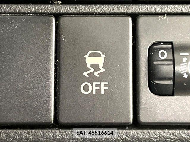 Suzuki ALTO 2018-01 6813571-3