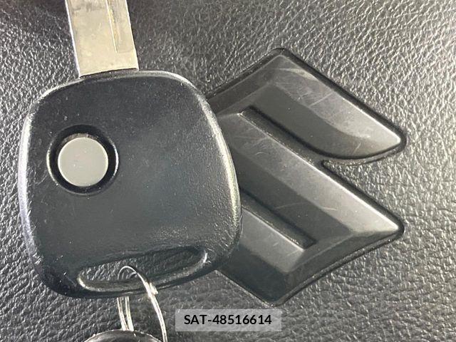 Suzuki ALTO 2018-01 6813571-4