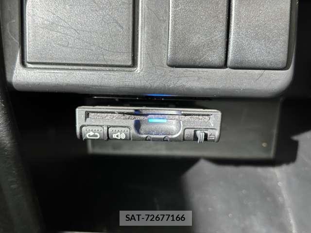 Suzuki ALTO 2015-02 6813575-19