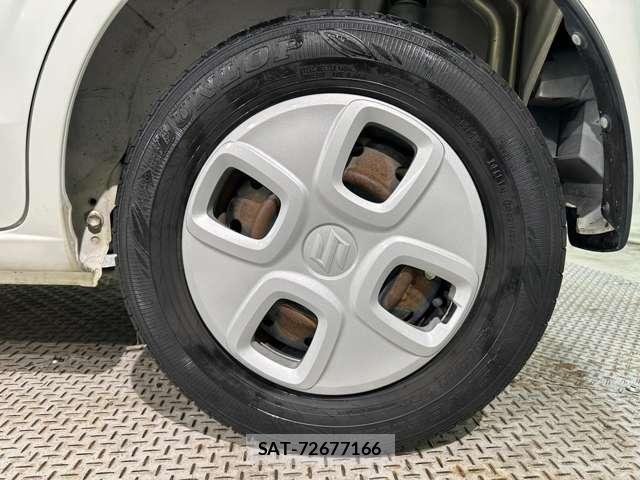 Suzuki ALTO 2015-02 6813575-28