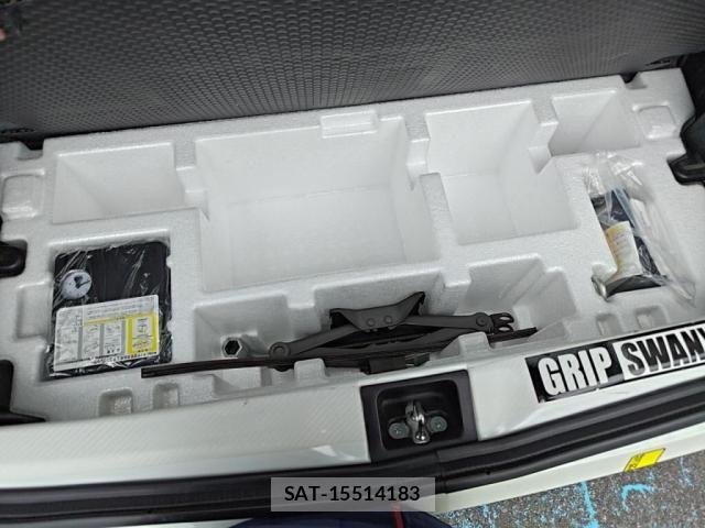 Suzuki ALTO 2015-09 6813563-29