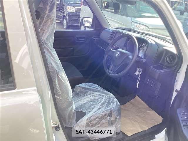Suzuki ALTO 2025-09 6901701-18