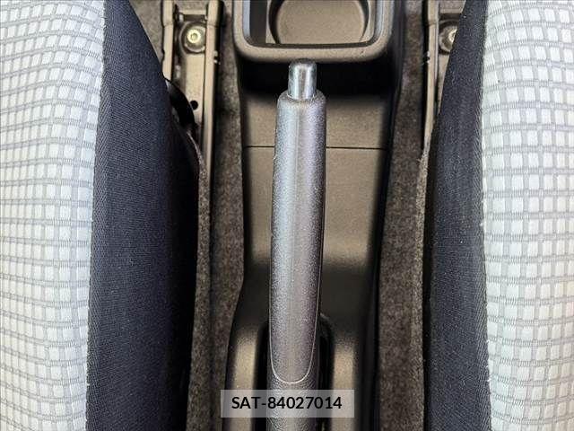Suzuki ALTO 2016-11 6901741-25