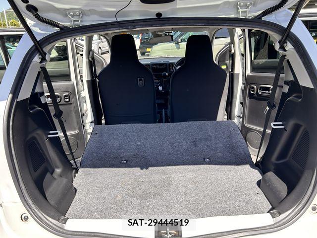 Suzuki ALTO 2018-02 6901703-14