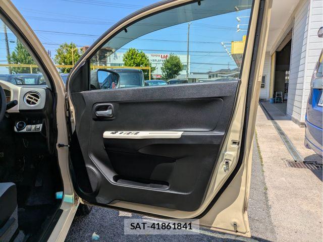 Suzuki ALTO 2014-12 6987874-28