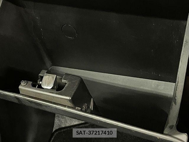 Suzuki ALTO 2017-08 6987833-11