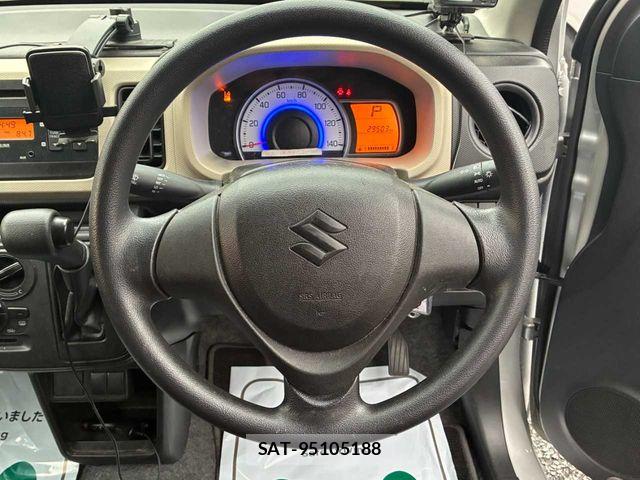Suzuki ALTO 2020-09 7057372-3
