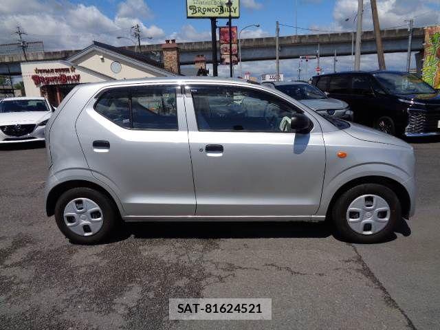 Suzuki ALTO 2018-05 7057370-13