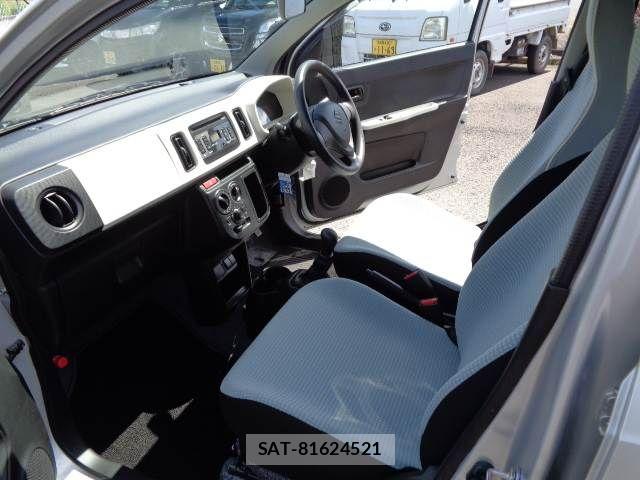 Suzuki ALTO 2018-05 7057370-3