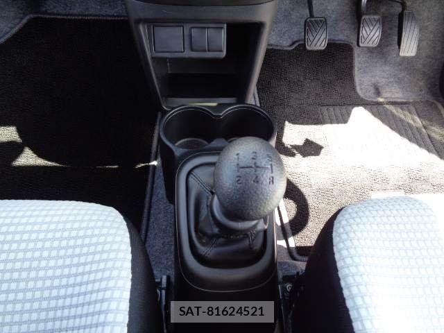 Suzuki ALTO 2018-05 7057370-7
