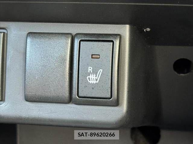 Suzuki ALTO 2016-06 7057362-24