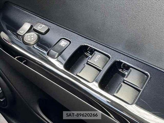 Suzuki ALTO 2016-06 7057362-27