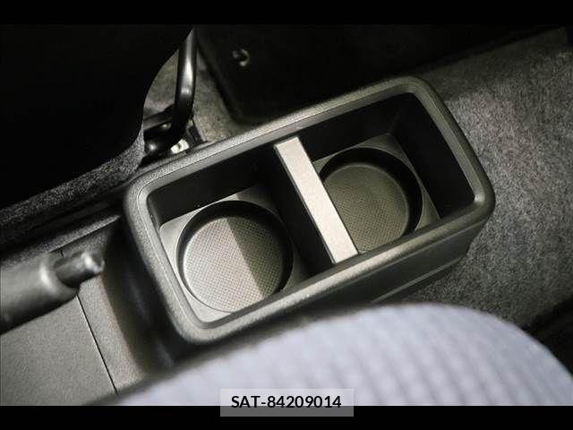 Suzuki ALTO 2019-03 7214492-7