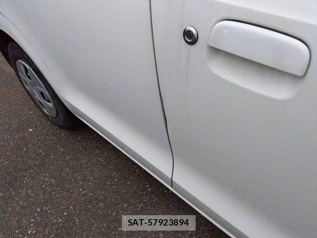 Suzuki ALTO 2019-03 7214490-11