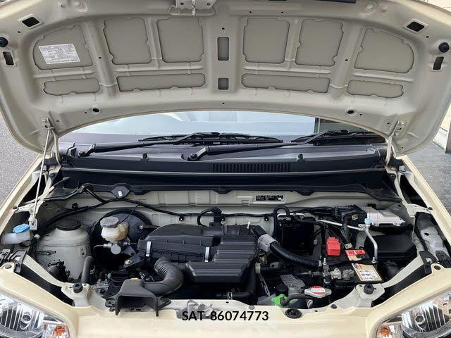 Suzuki ALTO 2019-01 7214488-27
