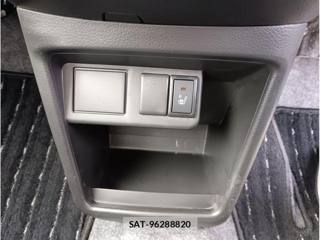 Suzuki ALTO 2018-05 7214485-10