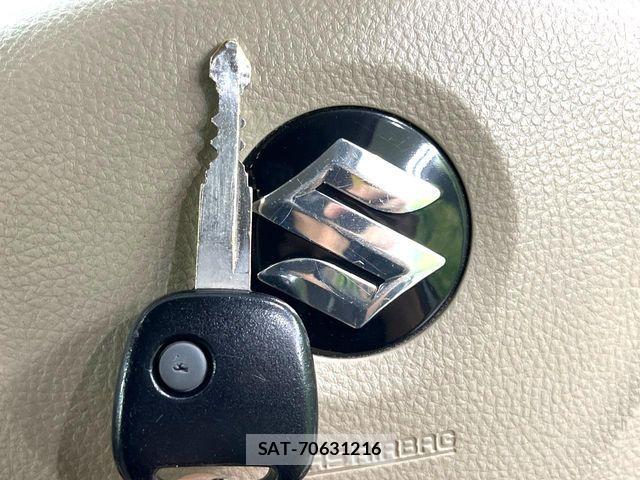 Suzuki ALTO 2011-06 7214468-6