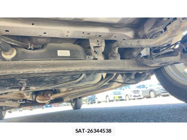 Suzuki ALTO 2017-01 7214479-7