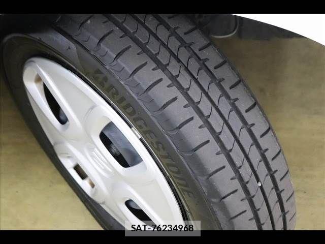 Suzuki ALTO 2019-03 7214491-23