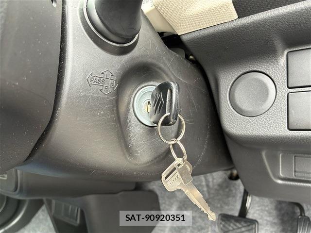 Suzuki ALTO 2021-03 7214503-12