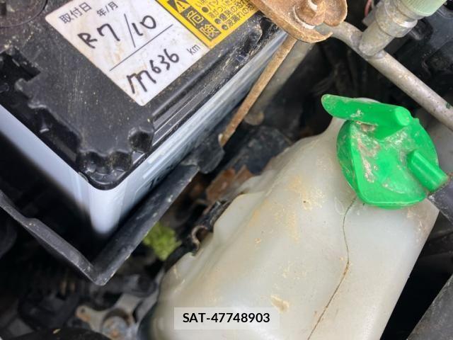 Suzuki ALTO 2010-11 7214464-9