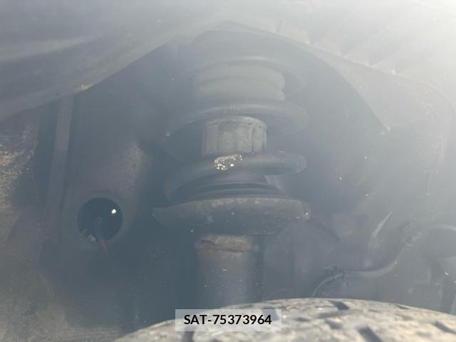 Suzuki ALTO 2015-05 7214476-4