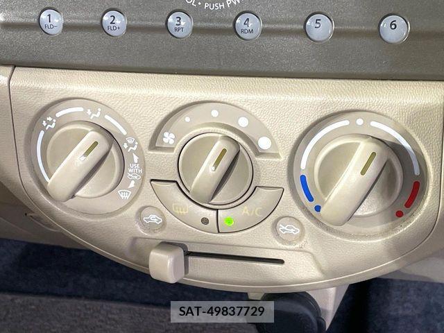 Suzuki ALTO 2013-02 7214470-4