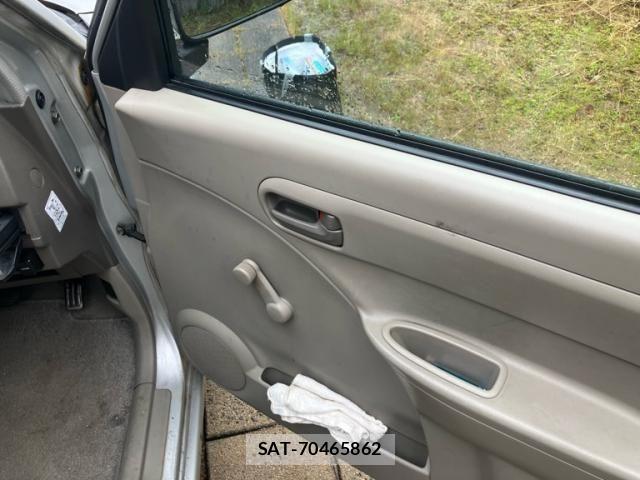 Suzuki ALTO 2004-11 7249543-12