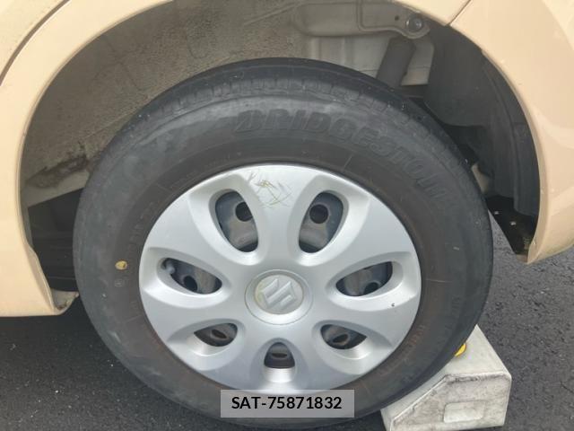 Suzuki ALTO 2010-08 7249542-8